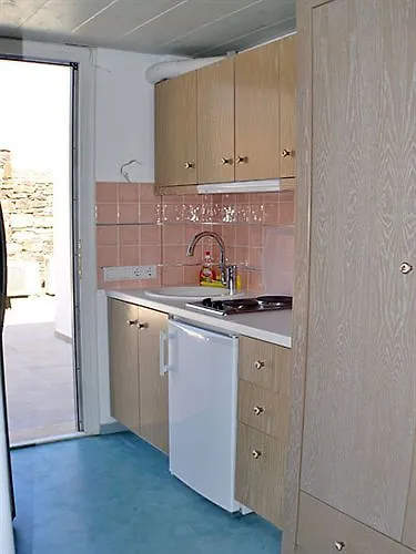 Aparthotel Niriides Homes & Villas Elia