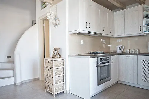 Niriides Homes & Villas Elia