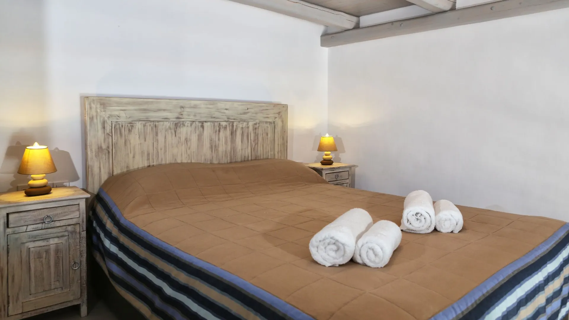 Niriides Homes & Villas Elia  Elia (Mykonos)